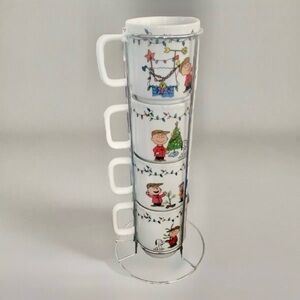 PEANUTS Snoopy Charlie Brown Stackable Mug 4 Pack Christmas Tree Holidays
